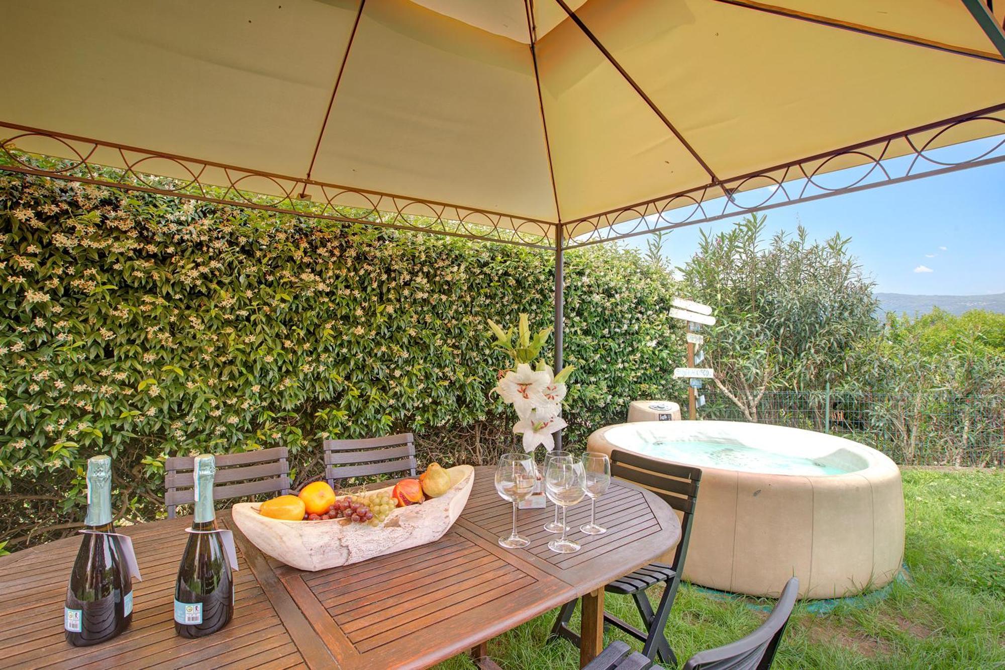 Holiday home La Luna Nel View Garden - Happy *